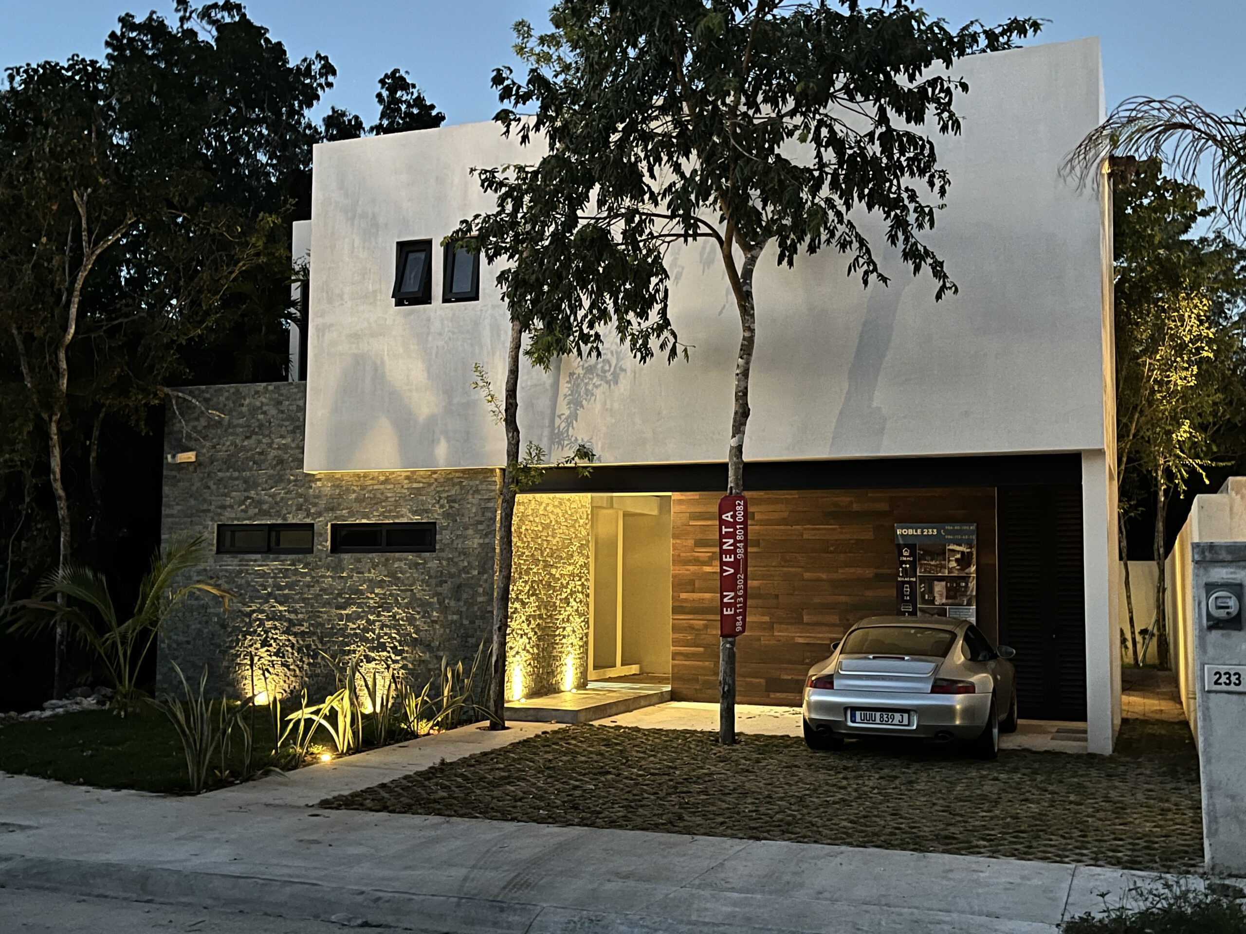 Roble 233 fachada